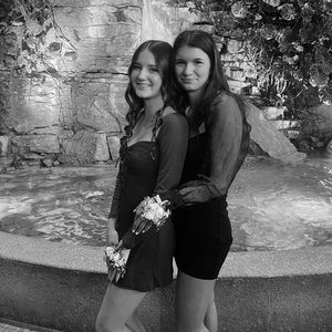 Meet your Posher, Ava